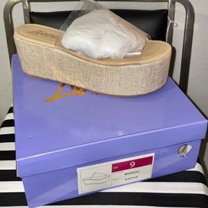 Tan Liliana Los Angeles size 9